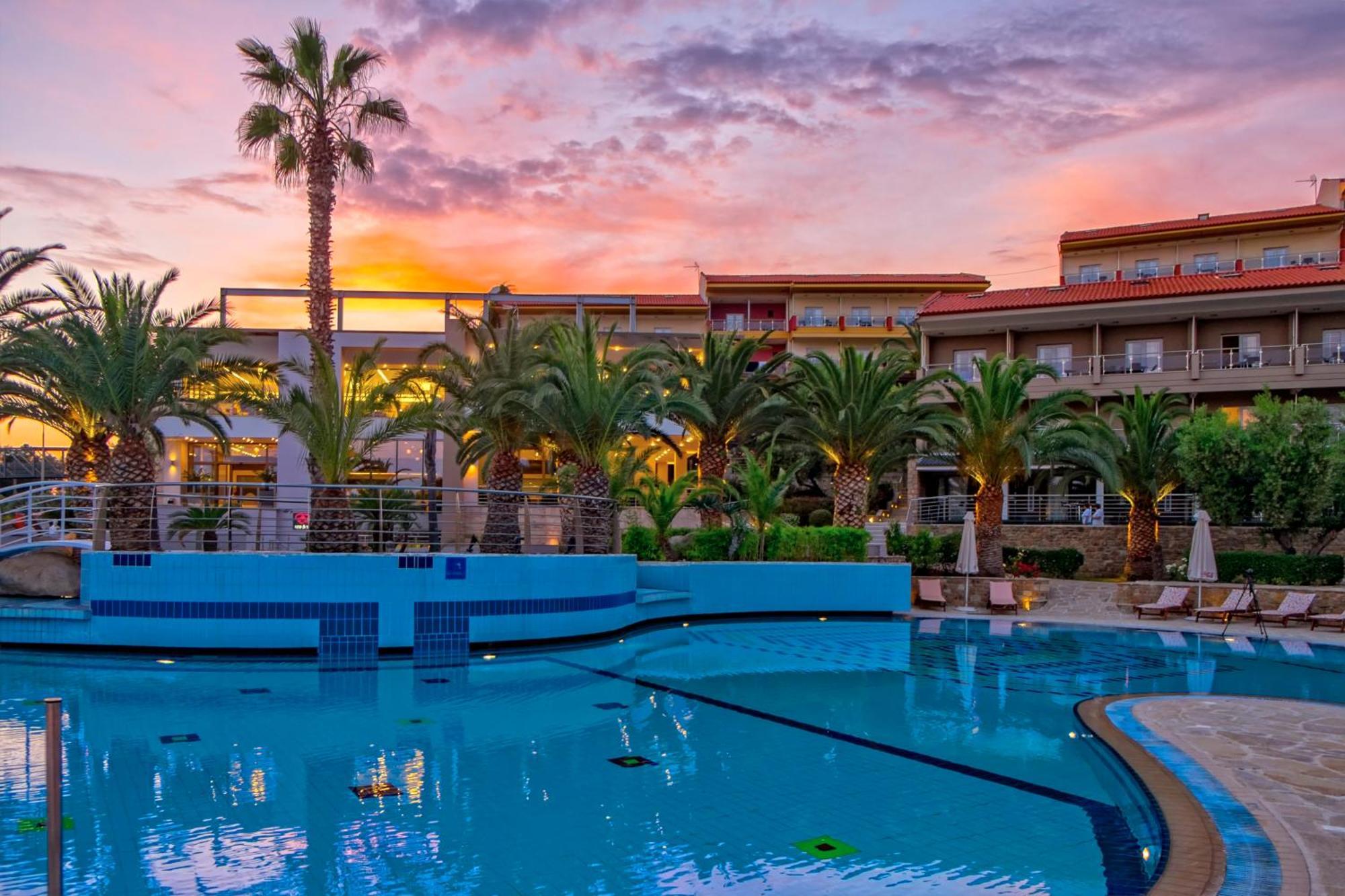 Lagomandra Hotel And Spa 외부 사진