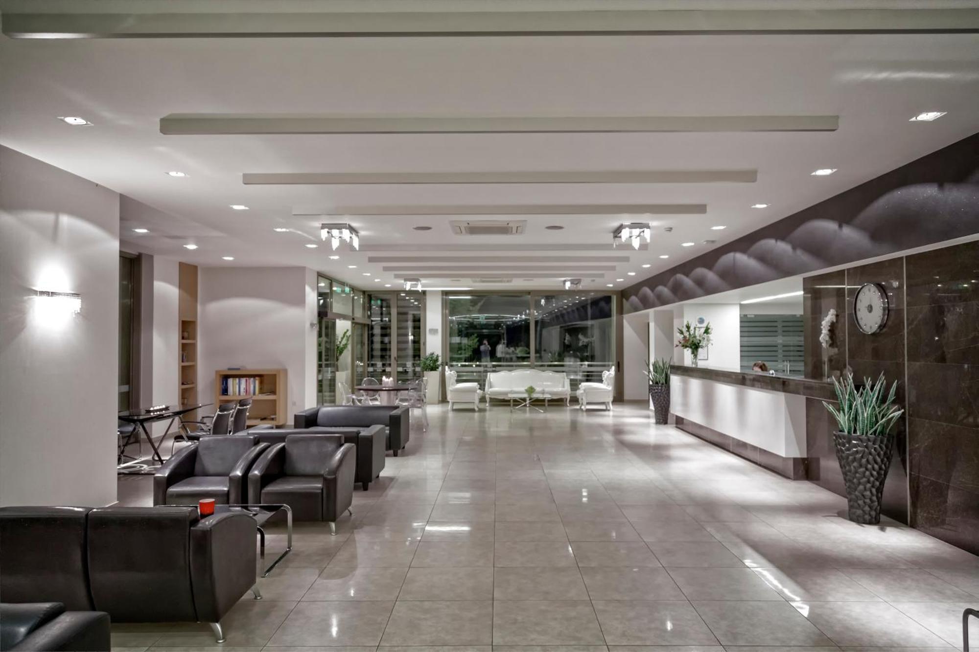 Lagomandra Hotel And Spa 외부 사진
