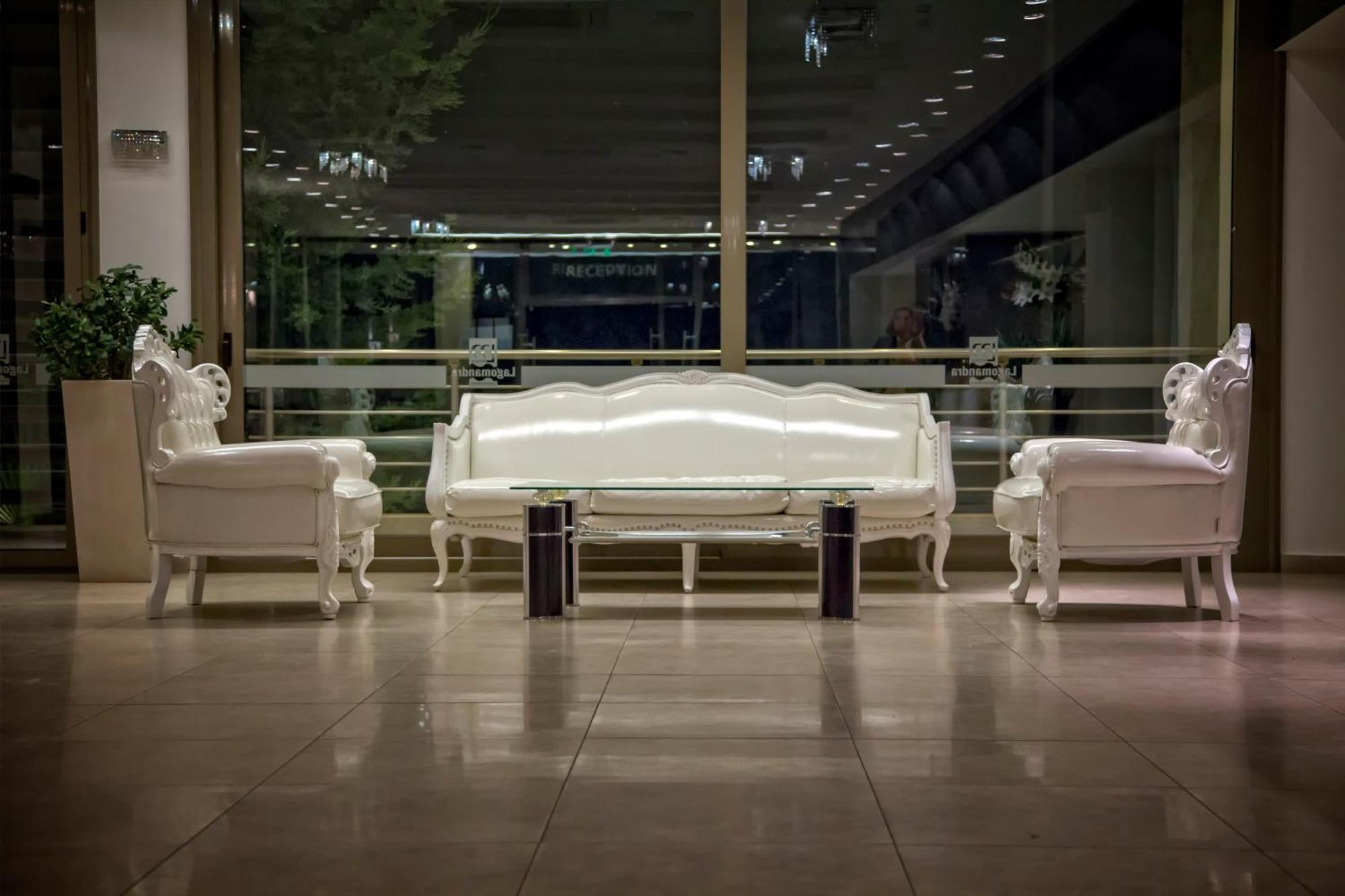 Lagomandra Hotel And Spa 외부 사진
