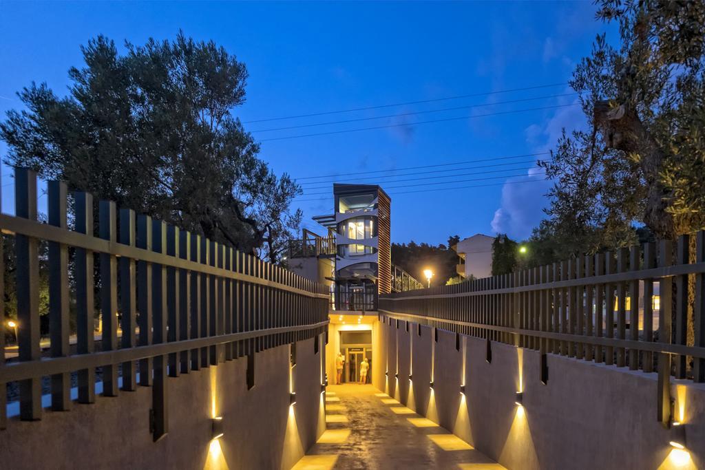 Lagomandra Hotel And Spa 외부 사진
